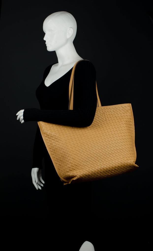 CA 1493 | INT 12 | MUSTARD - Calonge