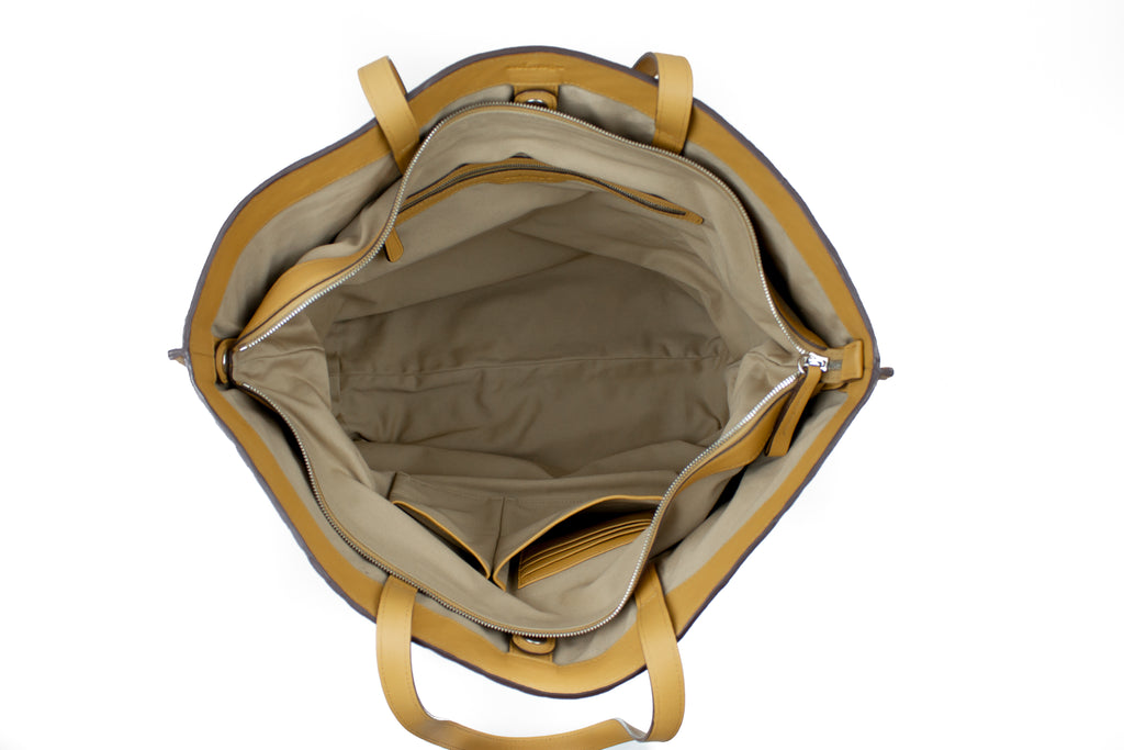 CA 1493 | INT 12 | MUSTARD - Calonge