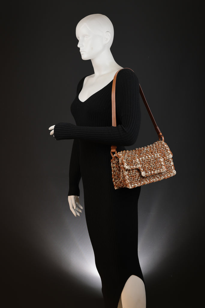 CA 1523 | HANDWOVEN IRIS | COFFEE CRUNCH - Calonge