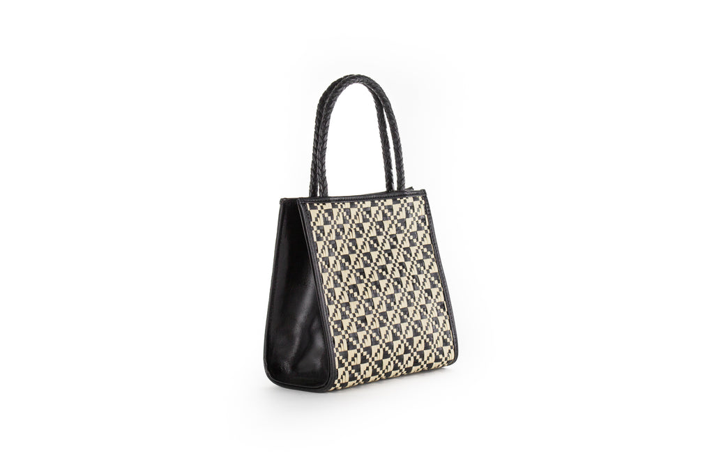 CA 3 | WOVEN MAORI | BLACK MULTI - Calonge