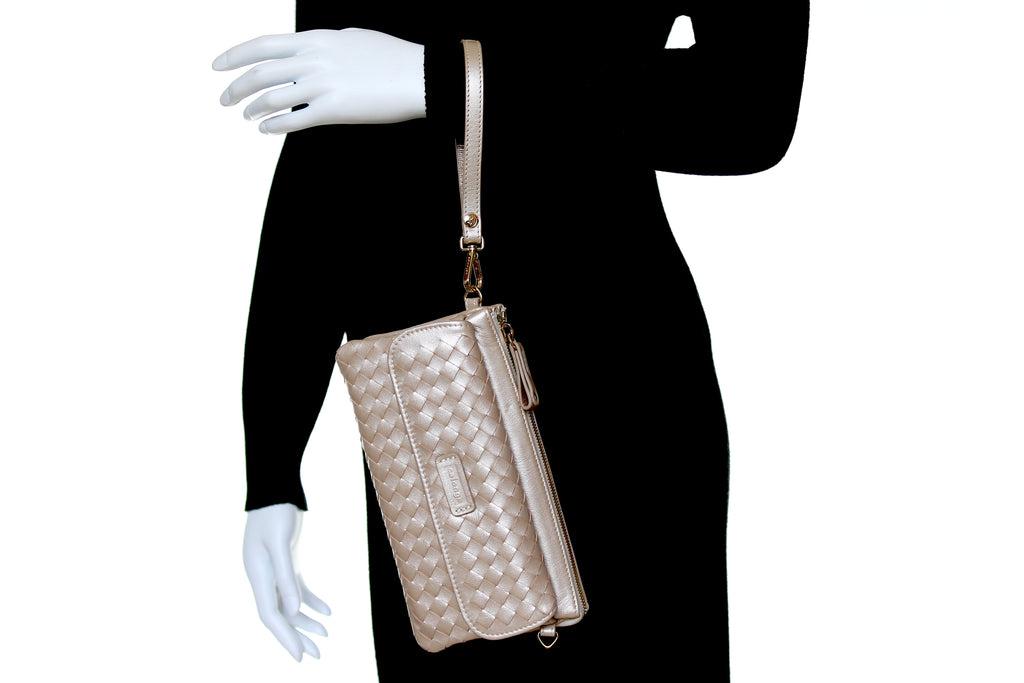 CA 1411 | INT | PEARL - Calonge