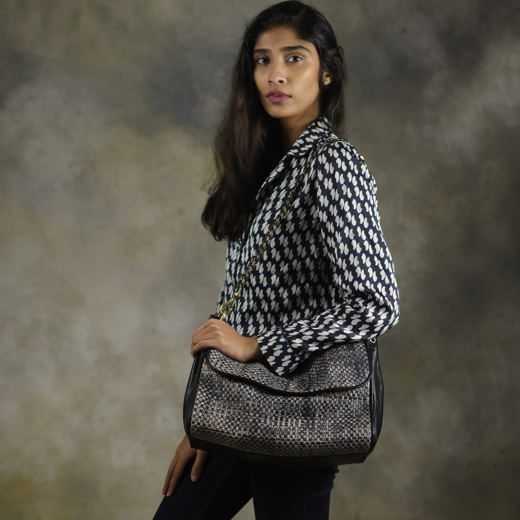 CA 1553 | WOVEN | PEBBLE - Calonge